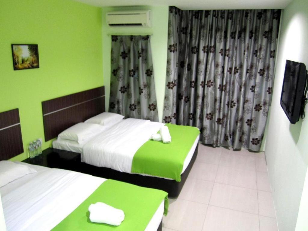 ECO Hotel Putra Kajang Bagian luar foto