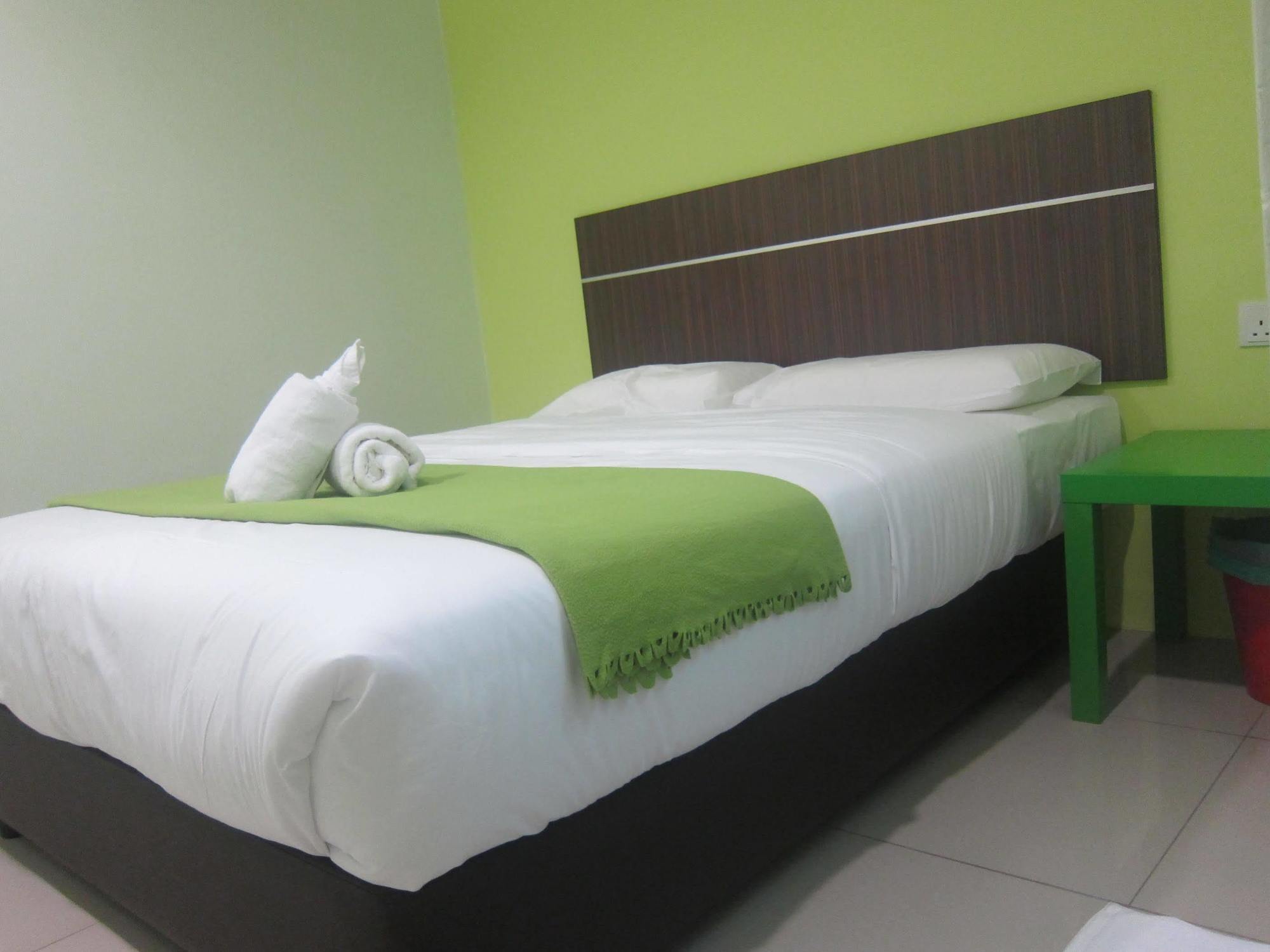 ECO Hotel Putra Kajang Bagian luar foto